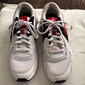 Nike air maxes size 4 kids
